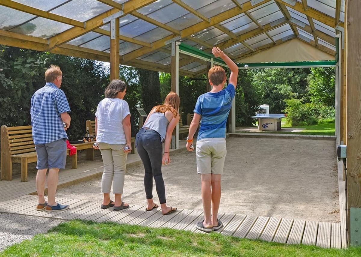 מלון טוויסטוק Woodovis Park מראה חיצוני תמונה